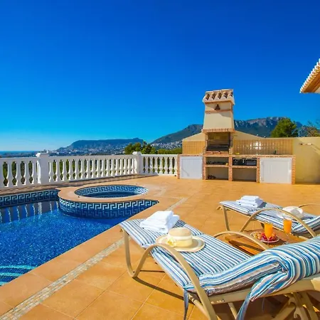 Abahana Villas The Sun
