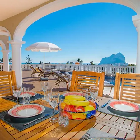 Abahana Villas The Sun